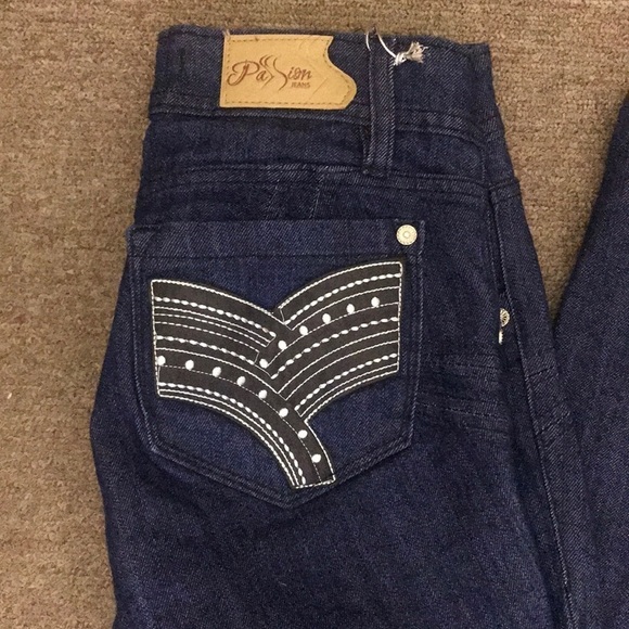 Passion Size 5 Body Sculpting Dark Denim Jeans. New With Tags - Picture 2 of 5